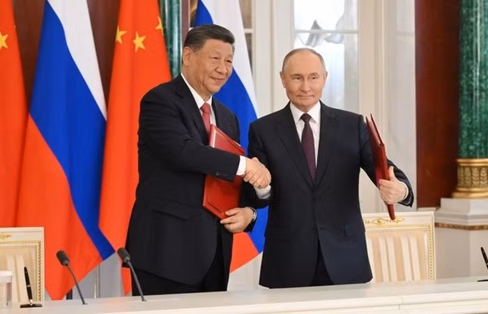 Báo cáo cho biết, đường ống Power of Siberia 2 được Bắc Kinh coi là động thái chiến lược nhằm đa dạng hóa nguồn cung cấp và tăng cường an ninh năng lượng trước tình hình bất ổn địa chính trị gia tăng. ong-tap-va-putin.jpg