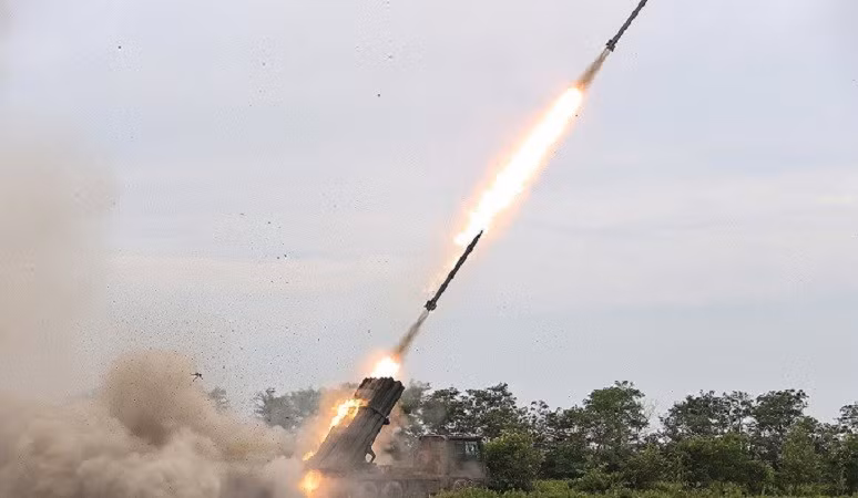 Hàn Quốc cho biết thêm rằng, quá trình phân tích vụ thử vũ khí đang được tiến hành. ban-2.jpg