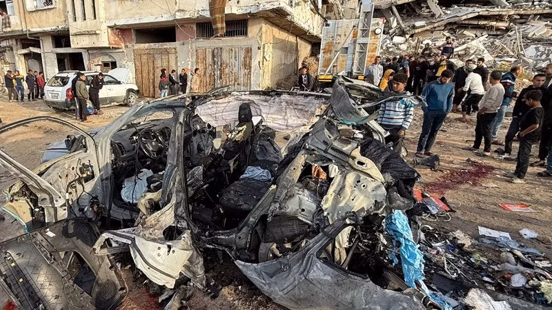Các nguồn tin từ Hamas nói ông ta là người đứng thứ hai trong cánh vũ trang của nhóm, sau Izz eldeen Al-Hadad. Saed từng chỉ huy tiểu đoàn Gaza City, một trong những tiểu đoàn lớn nhất, được trang bị tốt nhất của Hamas. hamas-6.jpg