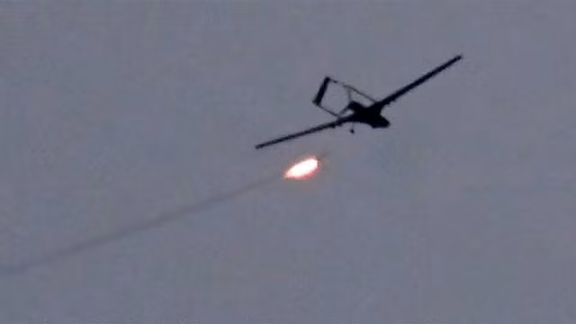 “Lực lượng Ukraine đã ghi nhận các vụ vi phạm không phận của chúng tôi bằng UAV trinh sát, có khả năng là của Hungary”, ông Zelensky viết. uav-2.jpg