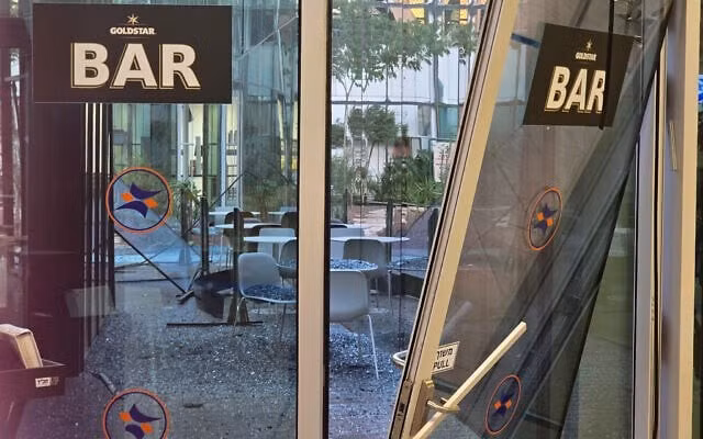 Cuộc điều tra ban đầu của Không quân Israel phát hiện UAV đã bị radar phát hiện, nhưng lực lượng phòng không không phân loại nó là mối đe dọa. uav-2.jpg