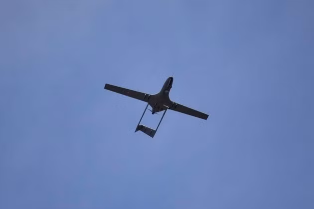 Bộ chỉ huy tác chiến báo cáo rằng, các mảnh vỡ của UAV bị bắn hạ đã rơi xuống một cánh đồng gần làng Dagomys và trong một khu rừng gần làng Akhshtyr ở Sochi. uav-3.jpg