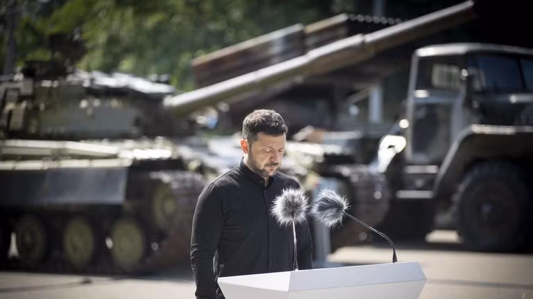 Tổng thống Ukraine Vladimir Zelensky đã gặp Tổng thống Donald Trump tại hội nghị thượng đỉnh NATO ở The Hague vào tuần trước nhưng không nhận được lời hứa chắc chắn nào. my-9.jpg