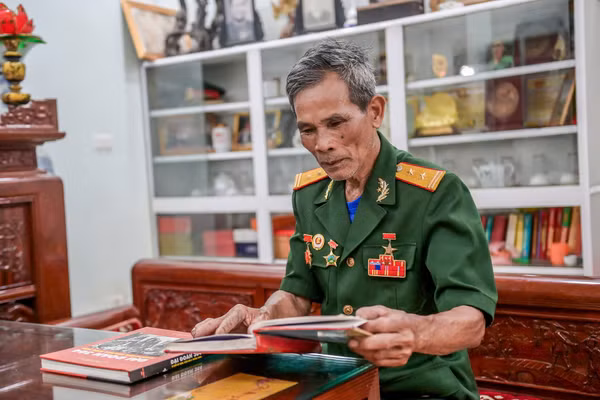 Anh hùng LLVT Nhân dân, Trung tá Nguyễn Thiện Tỉnh - người hơn hai thập kỷ trở lại chiến trường Quảng Trị tìm hài cốt đồng đội.