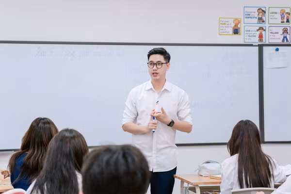 Giờ học tại Phenikaa School. Ảnh: NTCC