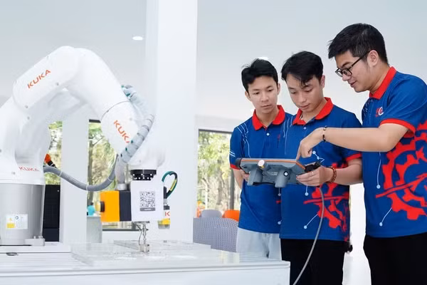Sinh viên Trường Đại học Bách khoa (Đại học Đà Nẵng). 