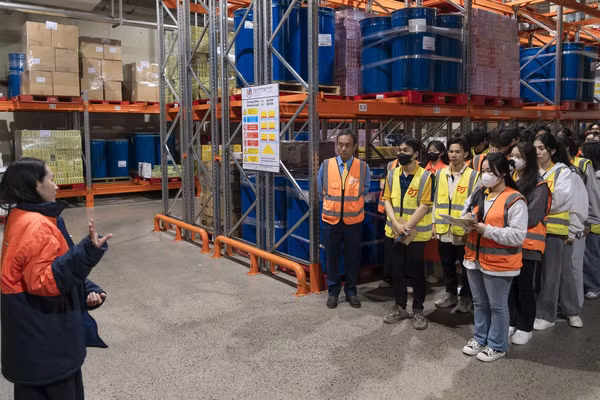 Sinh viên Trường Đại học Gia Định tham gia thực tập tại doanh nghiệp. Ảnh: GDU