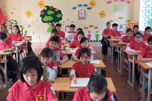 Học sinh Trường THCS Hà Lộc (phường Phú Thọ, Phú Thọ). Ảnh: NTCC