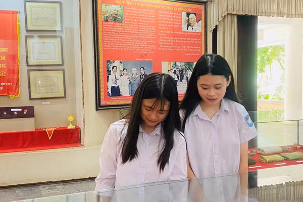 Ứng dụng chuyển đổi số tại các khu di tích kéo học sinh đến gần hơn với lịch sử.