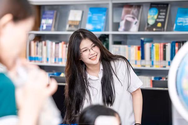 Tân sinh viên Trường Đại học Công Thương TPHCM. Ảnh: HUIT