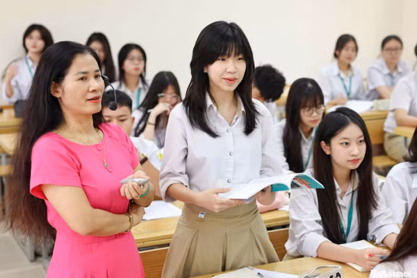 Giáo viên làm chủ công nghệ sẽ tạo nên những giờ học phù hợp thế hệ học sinh hôm nay. Ảnh minh họa: INT
