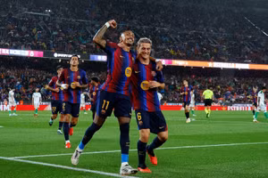 Barca lập kỷ lục chưa từng có trong lịch sử 