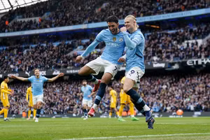 Man City nhận kỷ lục đáng quên