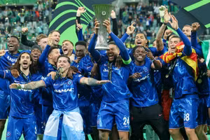 Xuất sắc hạ Real Betis, Chelsea đi vào lịch sử bóng đá châu Âu