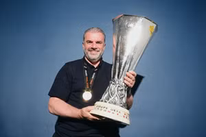 Tottenham sa thải HLV