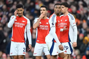 Chùm ảnh: Arsenal lại gây thất vọng, lỡ ‘cơ hội vàng’