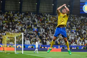 Các đội bóng châu Âu hết cơ hội sở hữu Ronaldo