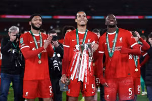 Arsenal và Liverpool thành công tránh nhau ở bán kết Cup liên đoàn Anh
