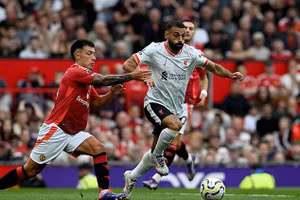 Kỷ lục khó tin của Salah tại Old Trafford 