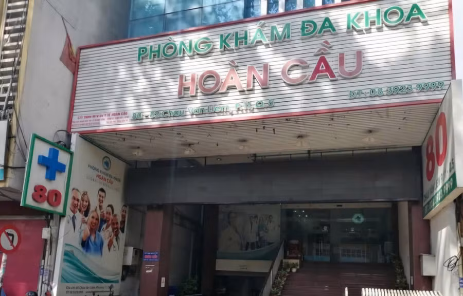 Do có hành vi vi phạm liên tục trong lĩnh vực y tế, Phòng khám đa khoa Hoàn Cầu bị Thanh tra Sở Y tế đưa vào danh sách cần giám sát thường xuyên.