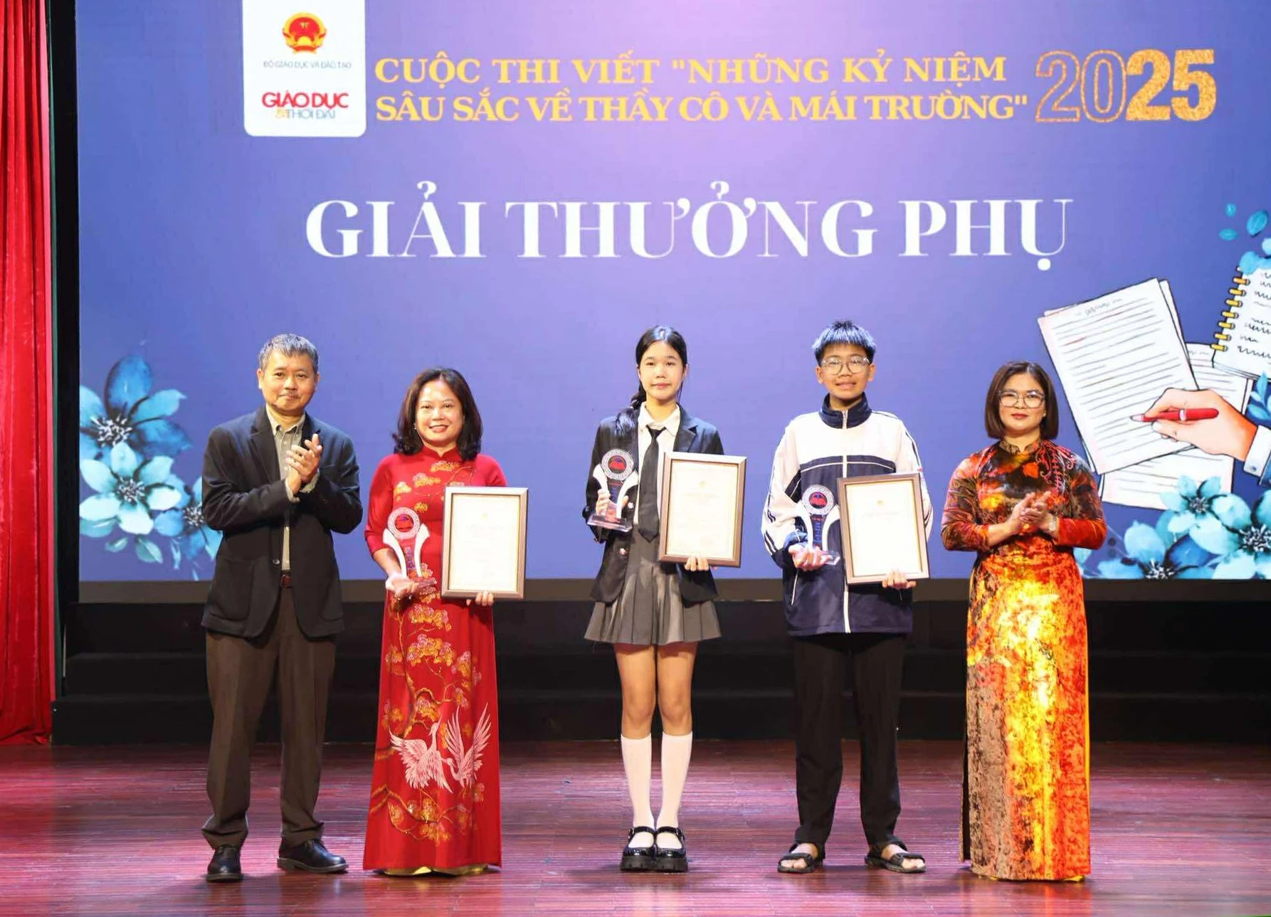 nhan-vat-an-tuong.jpg