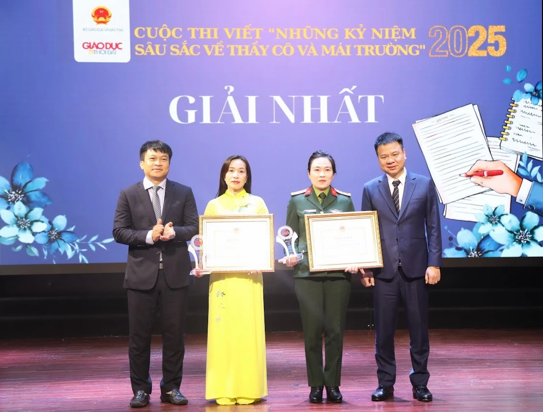 trao-giai-nhat.jpg