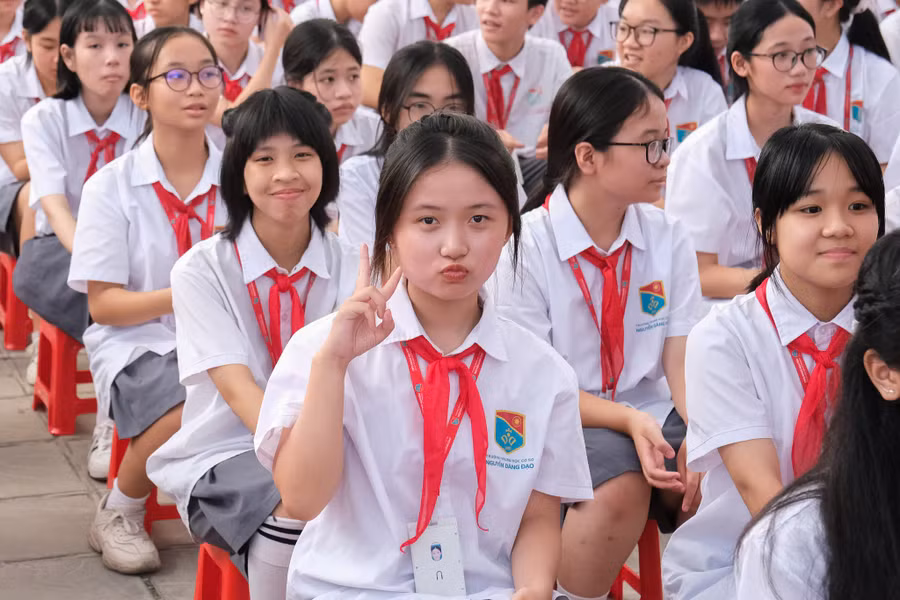 S3.jpg