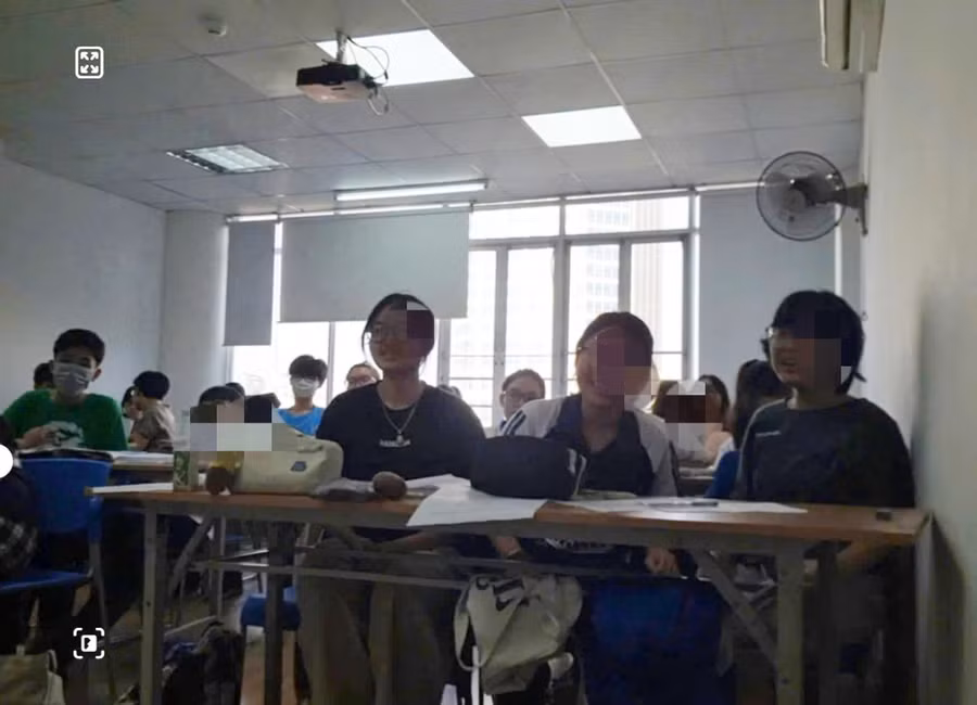 Học sinh trong lớp học của cô Thủy (ảnh cắt từ clip).