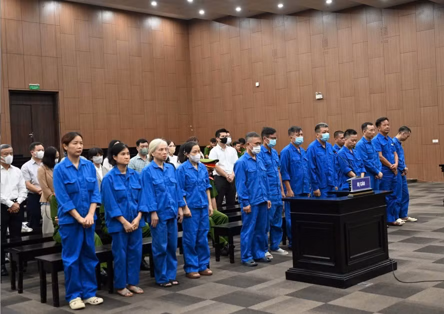 cuu-thu-truong-3.jpg