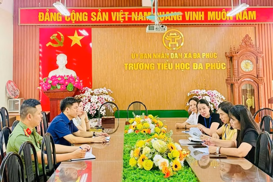 ban-tru-1.jpg
