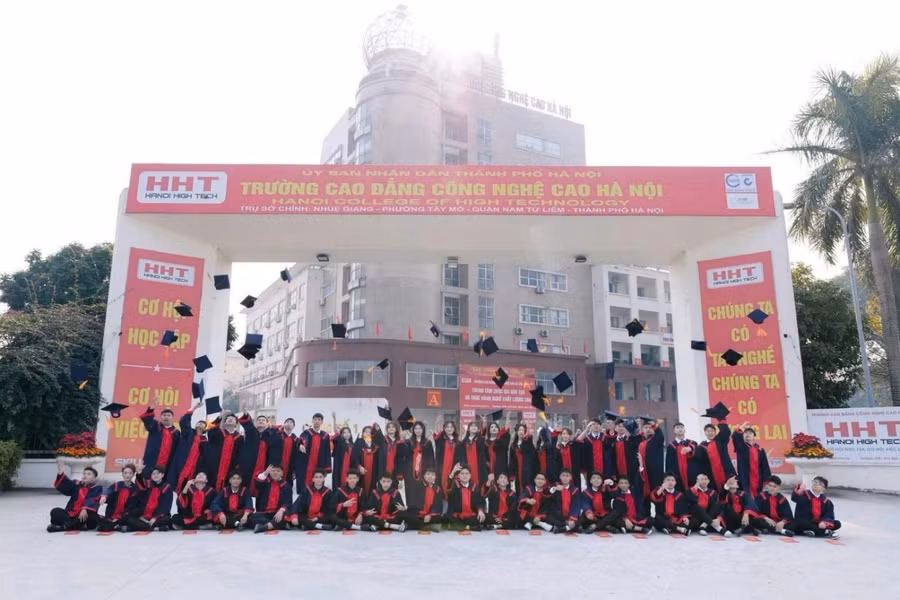 Sinh viên Trường Cao đẳng Công nghệ cao Hà Nội.