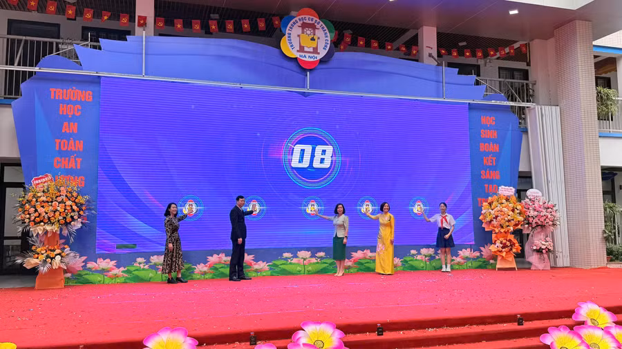 z7654152019308-4e6c3e30b52bbd89de2ddb3f087e75b7.jpg