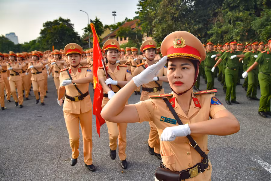 Cảnh sát giao thông Thủ đô tại buổi hợp luyện. (Ảnh CAHN).