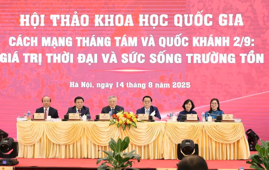 Quang cảnh hội thảo Khoa học quốc gia.