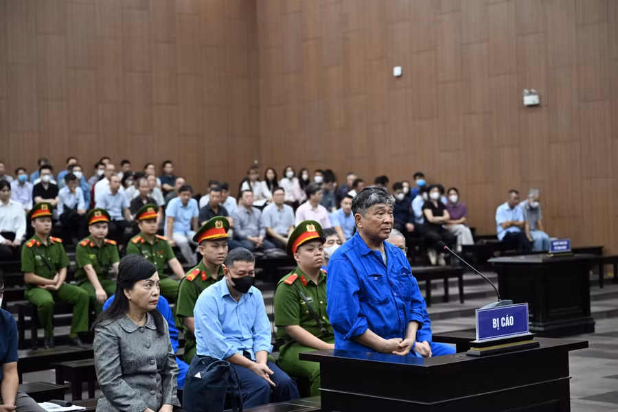 cuu-bo-truong-y-te-4.jpg