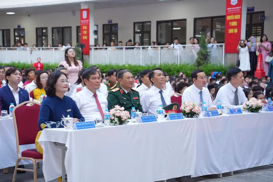 z6980173940184-8213dea6e98265088e2ab32831917428.jpg
