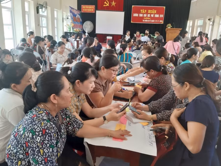 Quảng Trị: Bồi dưỡng gần 1.200 giáo viên lớp 1 và 343 cán bộ quản lý ảnh 1