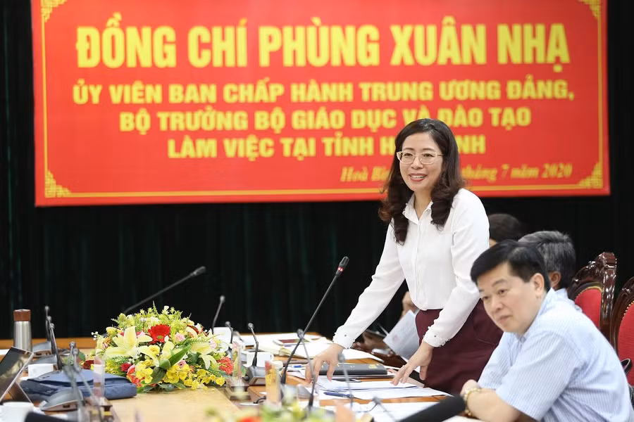 Bộ trưởng Phùng Xuân Nhạ: Tổ chức kỳ thi tốt nghiệp THPT nhẹ nhàng, an toàn, nghiêm túc ảnh 6