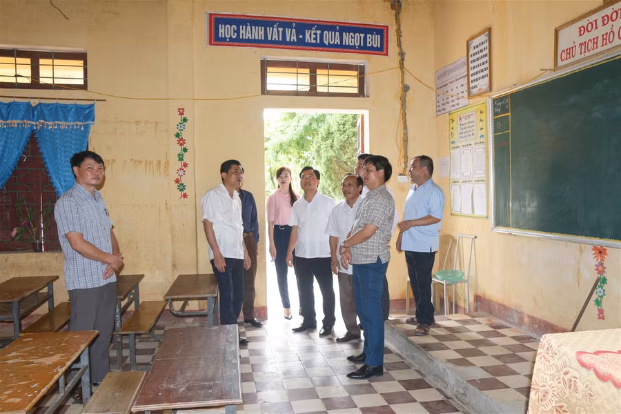 Giáo dục vùng tái định cư thủy điện Bản Vẽ, gỡ khó cách nào? ảnh 1
