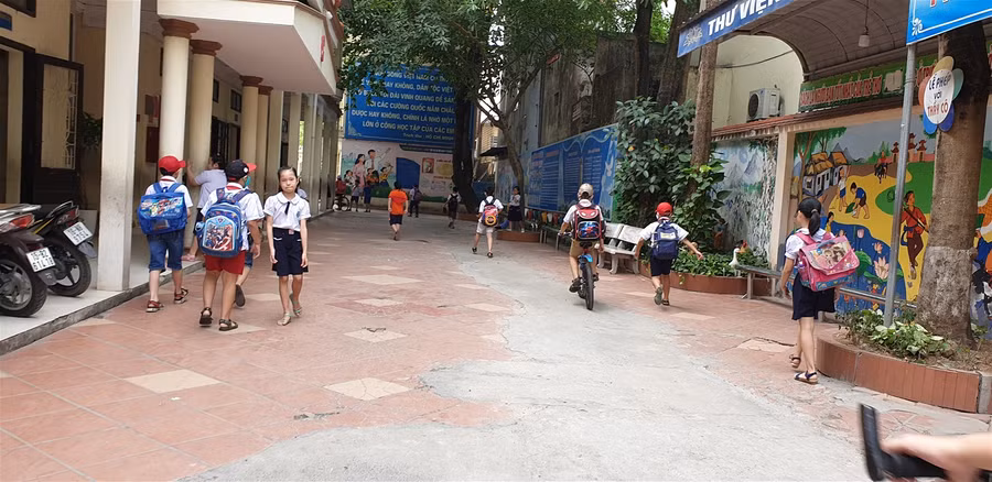 Hải Phòng: Chuẩn bị sẵn phòng chờ, mở cửa thư viện đón học sinh đi học sớm ảnh 1