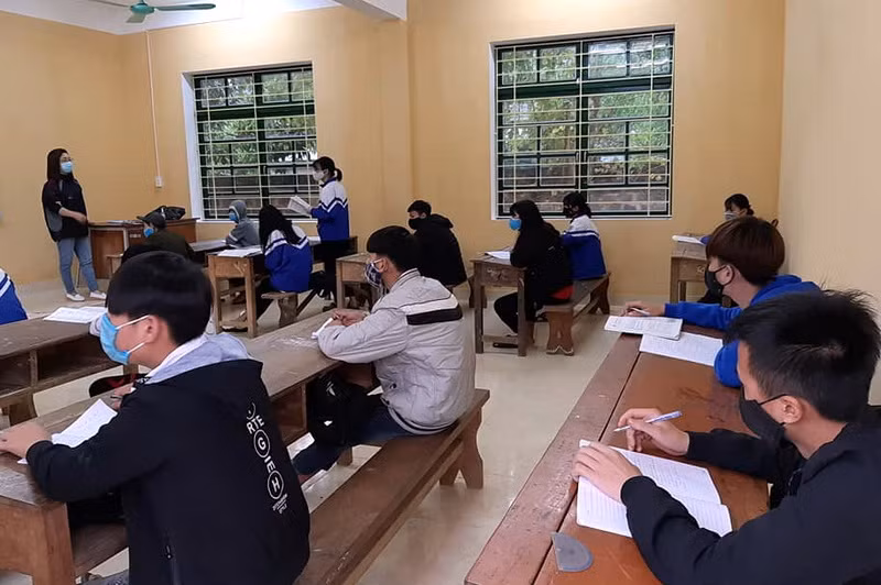 Yên Bái: Huy động trên 92% học sinh lớp 9 và 12 đến trường ảnh 7