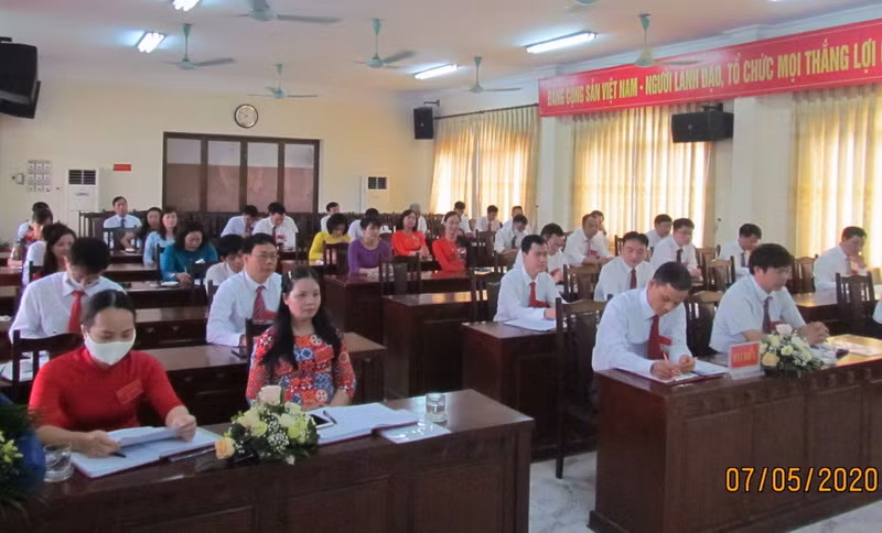 Các đại biểu dự hội nghị. Ảnh: hanam.edu