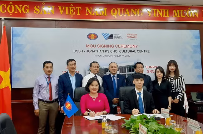 USSH và Quỹ Sunwah ký kết hợp tác thành lập trung tâm đổi mới sáng tạo