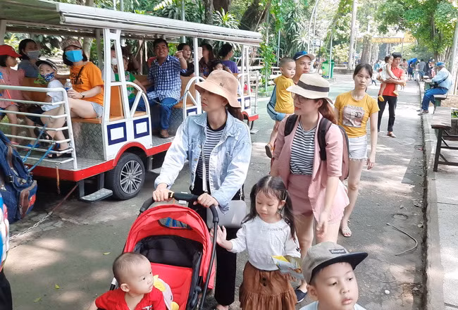 Thảo Cầm Viên - vườn thú 156 tuổi mở rộng dịch vụ "hút khách" đến trải nghiệm ảnh 3