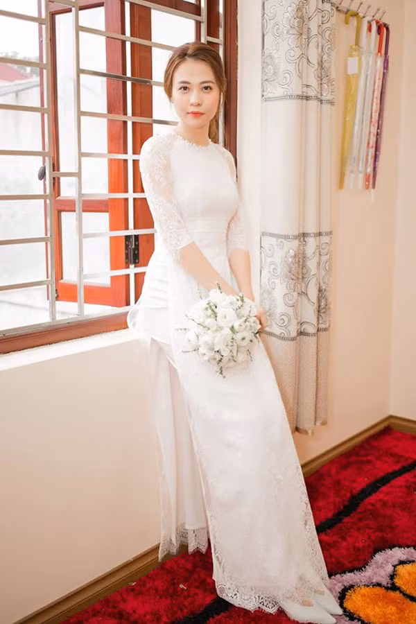 Đàm Thu Trang hé lộ loạt ảnh giấu kín ngày dạm ngõ với Cường Đô La ảnh 2