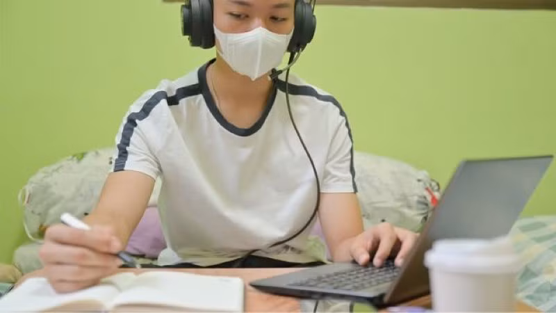 Hồng Kông (Trung Quốc): Học trực tuyến “liên thông” giúp sinh viên vượt khó thời Covid-19