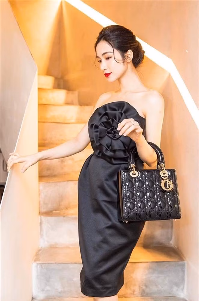 Khối tài sản hàng trăm tỷ đồng của Hòa Minzy ở tuổi 25 ảnh 10