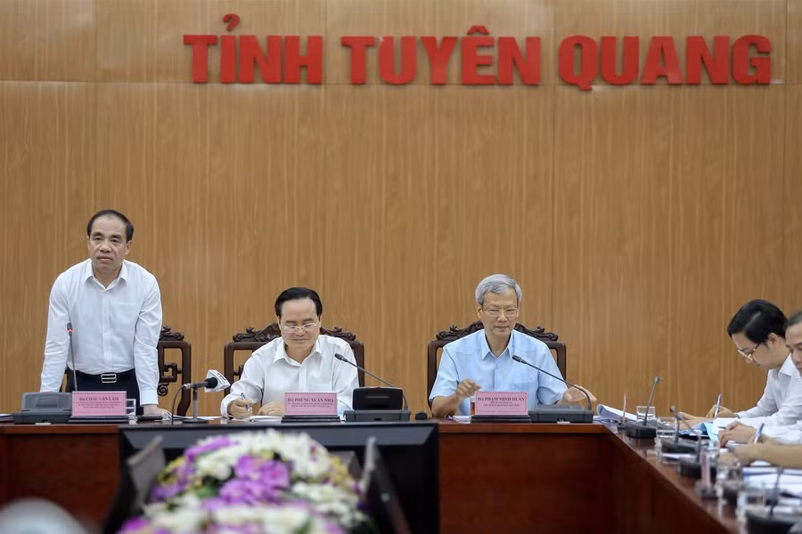 Bộ trưởng Phùng Xuân Nhạ: Cần chủ động phương án bảo vệ an toàn tuyệt đối bài thi ảnh 3
