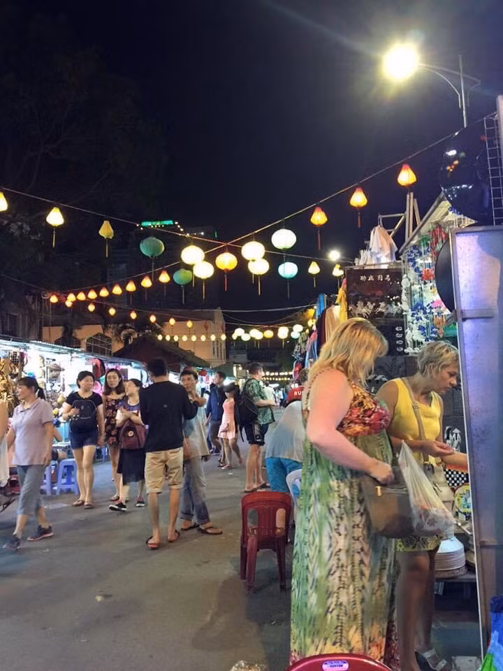 Phố đi bộ Nha Trang: Điểm đến ấn tượng ảnh 6