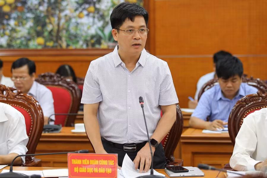 Bộ trưởng Phùng Xuân Nhạ: Tổ chức kỳ thi tốt nghiệp THPT nhẹ nhàng, an toàn, nghiêm túc ảnh 3